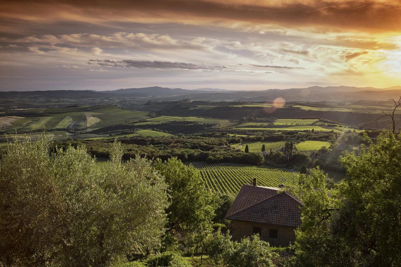 La Togata Hotellerie De Charme Relais Il Terrazzo Montalcino Zewnętrze zdjęcie